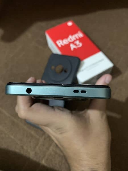 Xiaomi Redmi A 3 only 1 day used new condition, urgent sell 2