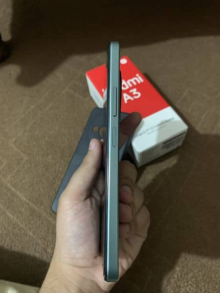 Xiaomi Redmi A 3 only 1 day used new condition, urgent sell 4