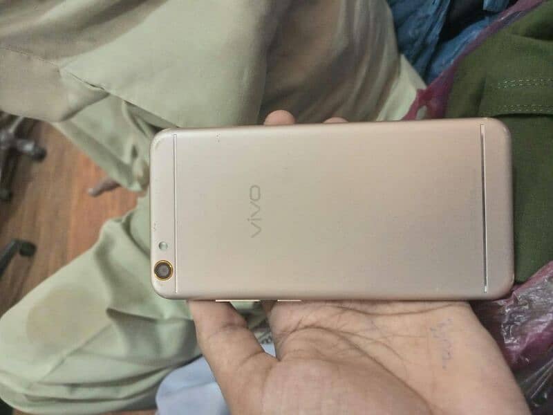 Vivo Y67 For Sale 1