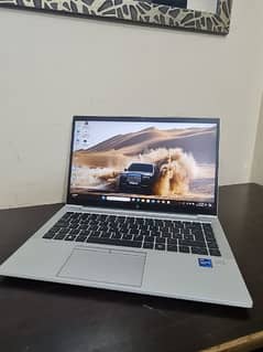 HP Elitebook 840 G8 i7 11 gen with 16gb and 512ssd. open box