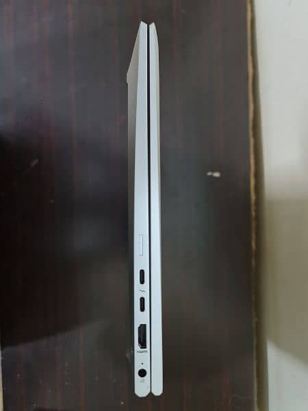 HP Elitebook 840 G8 i7 11 gen with 16gb and 512ssd. open box 5