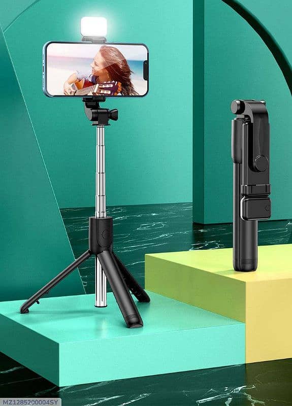 Tripod Selfie Stand 1