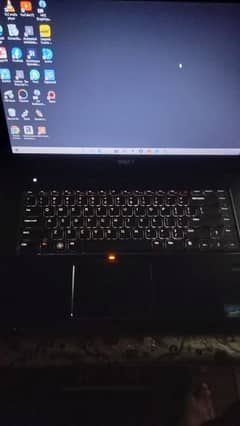 Dell laptop with keyboard lighting 6/250 GB