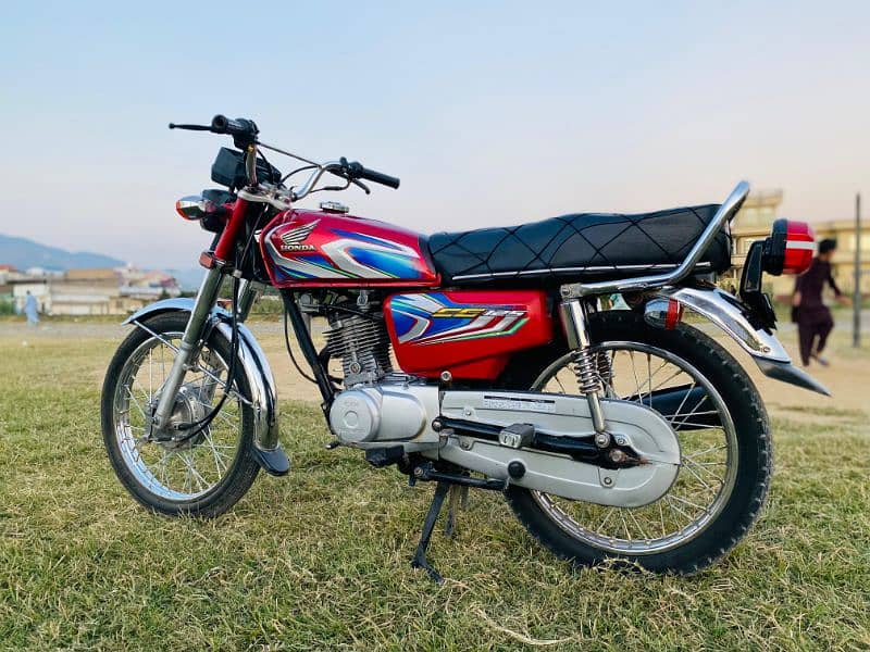 Honda 125 total genuine bike need cash urgent sale 0