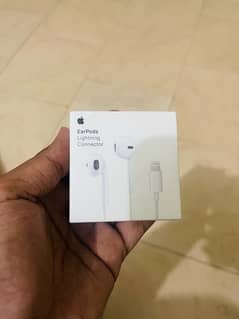 Genuine Apple Handsfree sealed pack From UAE