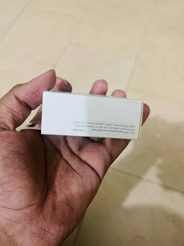 Genuine Apple Handsfree sealed pack From UAE 3