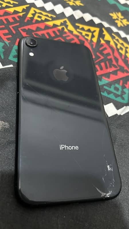 iPhone XR  dual sim physical and eSIM PTA approved 6