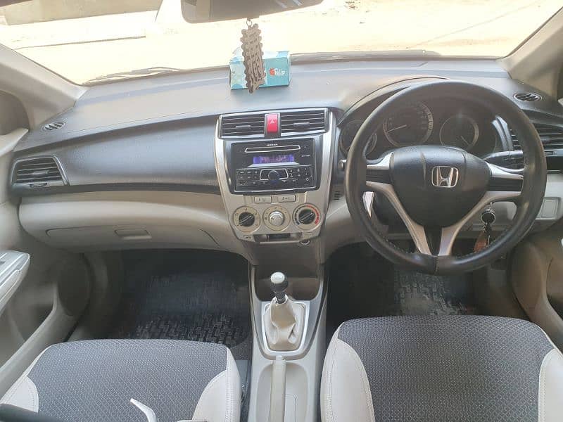 Honda City IVTEC 2015 6