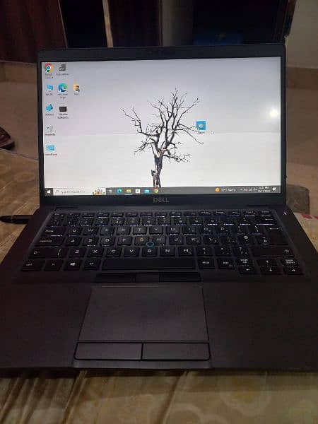 *Dell Latitude*5400 *i5 8th generation* *8gb Ram*  *256gb ssd* *FHD 1