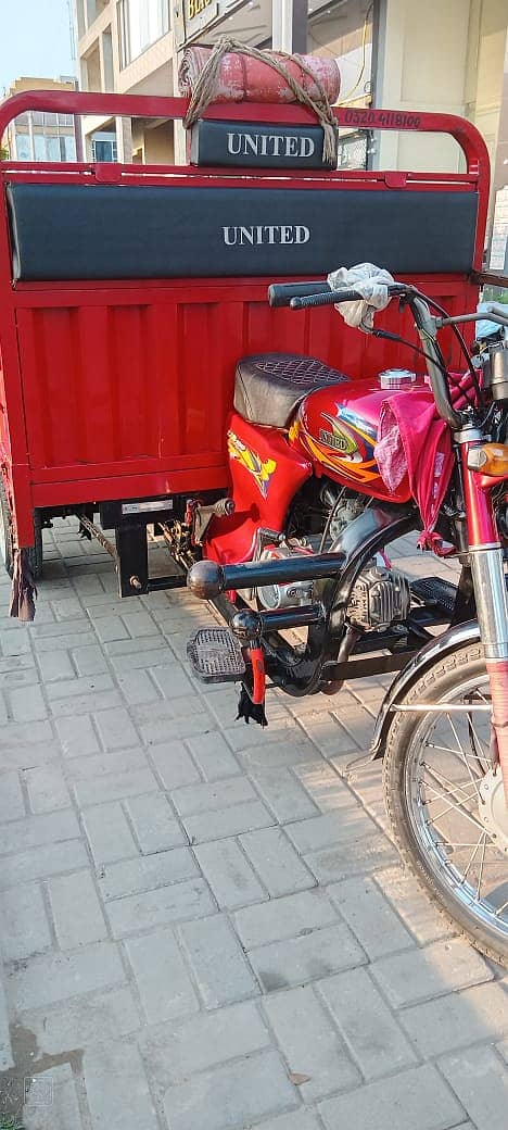 United 2023 Model Loader Rickshaw | Look like New Condition. 5