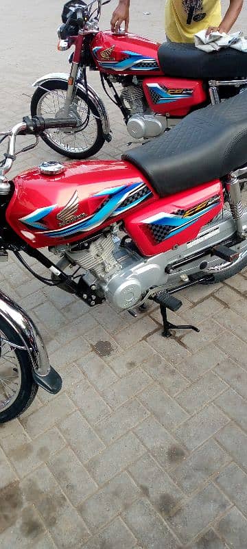 Honda CG 125 model 2024 Karachi number 6