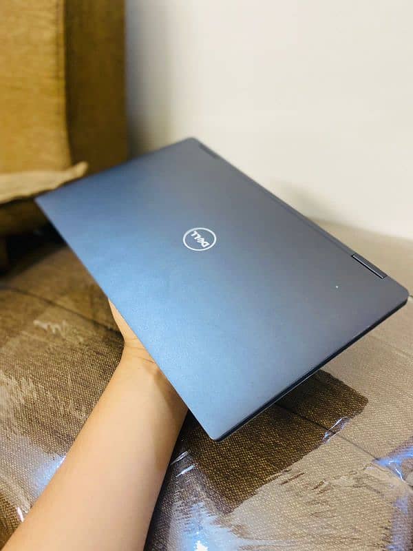 Dell Laptop XPS 13 9365 6