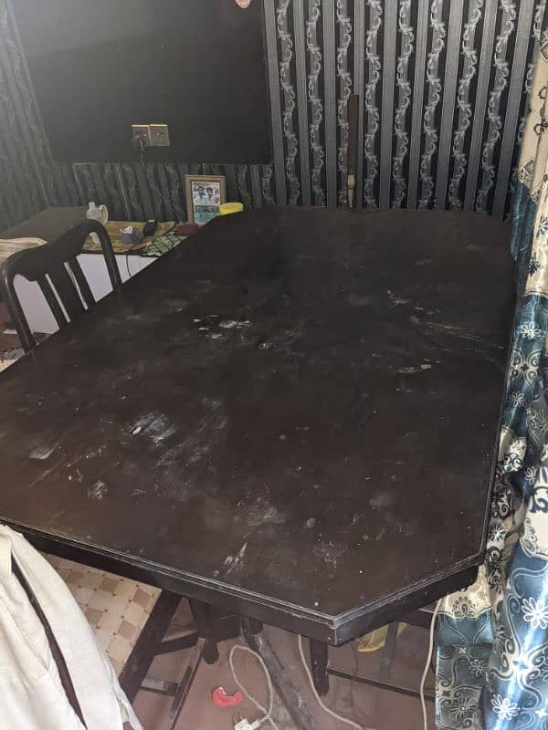 dining table wood urgent sell 2