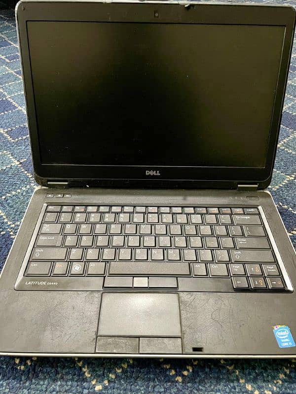 Dell Latitude E6440 2