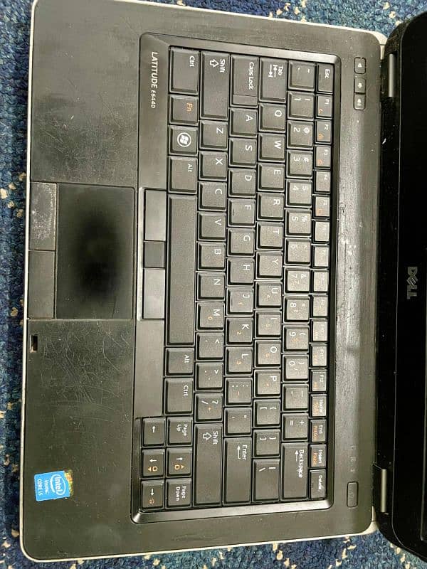 Dell Latitude E6440 3