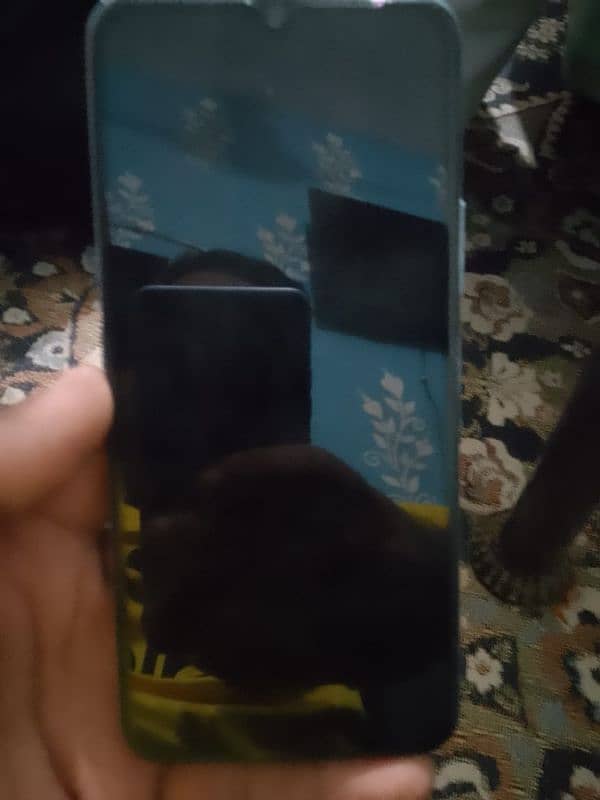 vivo phone 21 ram4 raP 3