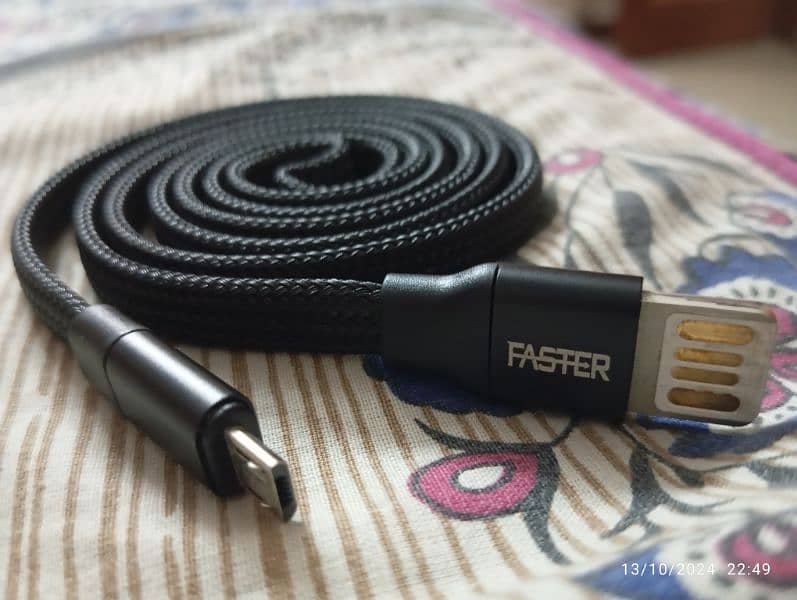 FASTER FC-50 DATA CABLE/ CHARGER 2