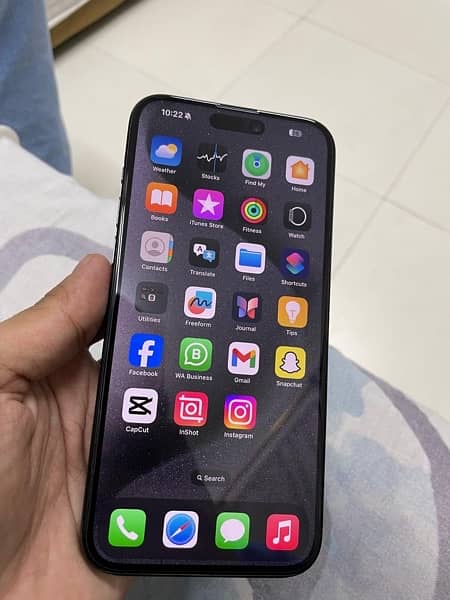 iPhone 15 Pro Max JV 256 GB 4