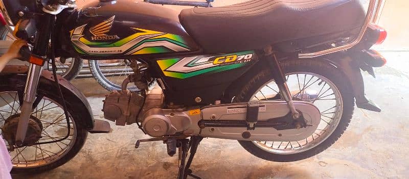 Honda CD 2023 karachi number location landhi 51/c 1