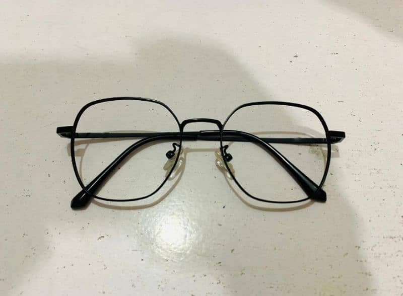 boss hugo metallic matt black, transparent,new style frame 1