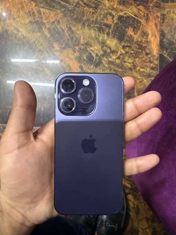 iPhone 14 Pro 256 gb 1