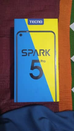 Tecno spark 5 pro packed set