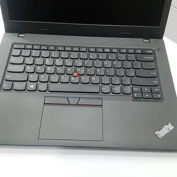 Lenovo T460 i5 - 6th - Generation  8GB - RAM  256GB - SSD 1