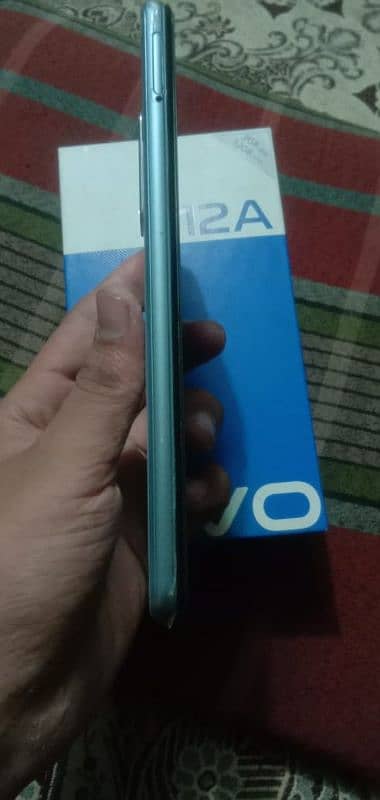 vivo y12 a with box only good condition 4