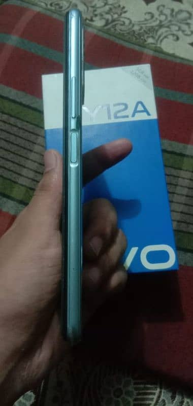 vivo y12 a with box only good condition 5