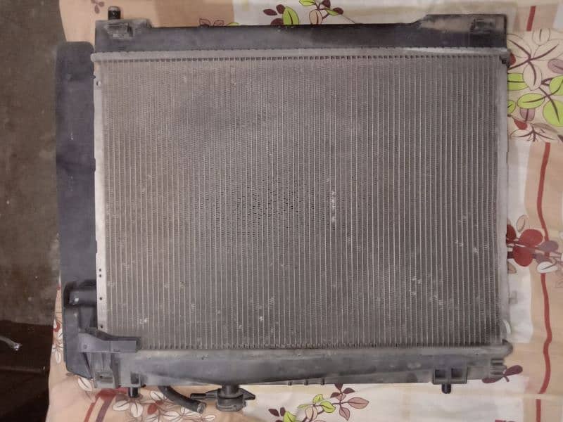 Yaris Radiator 2