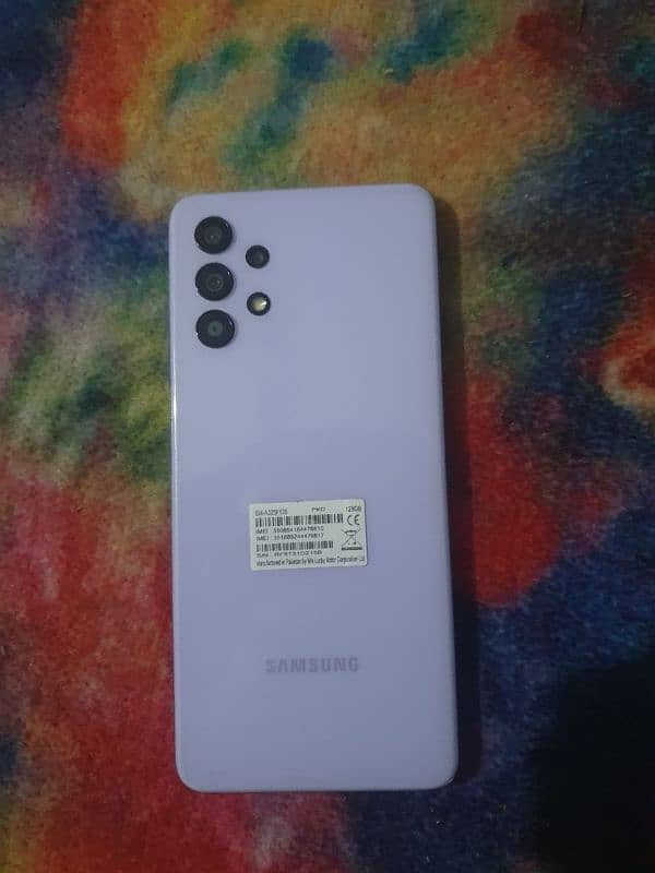 Samsung A32 used with complete box 3