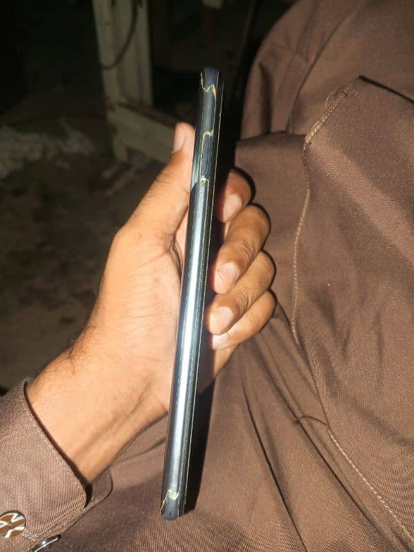 Infinix not 8   Rs . 23000     03014609659 3