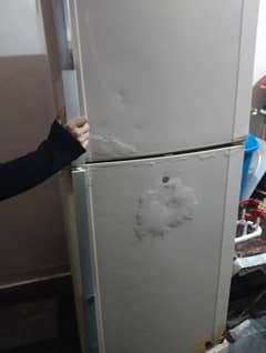 Large Size Fridge Dawlance 100% working not a single fault