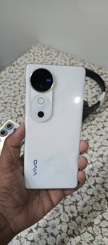 vivo v40 5G V23 5G 5