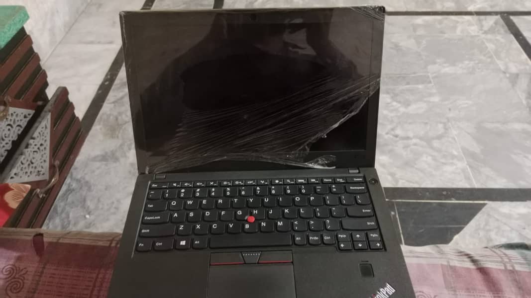 Thinkpad laptop New 1