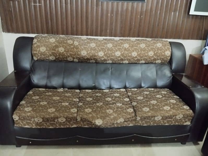 6 seater Sofa set 0