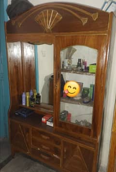 Dressing Table for sale 18k only