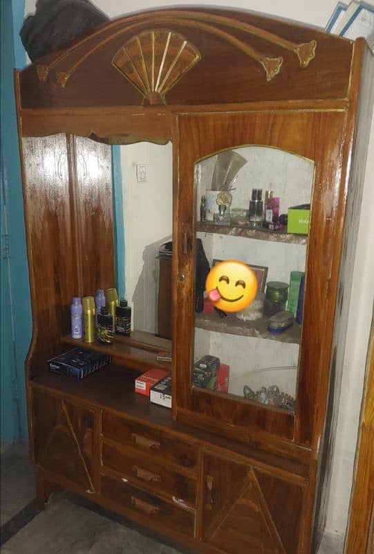 Dressing Table for sale 0