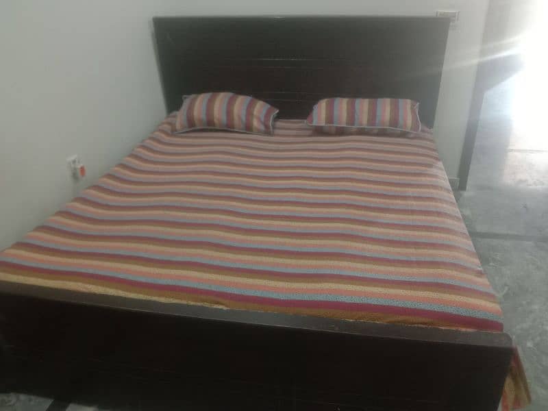 Wooden bed 2