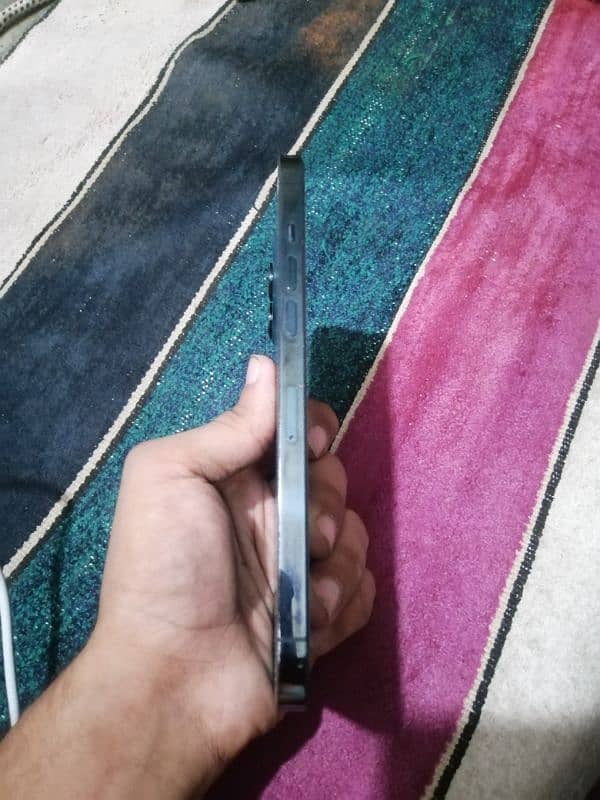 IPHONE 12 PRO MAX NON PTA 3