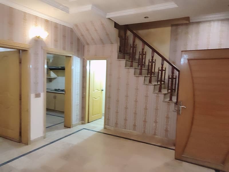 5 Marla full house for rent in J2 block johar town 9