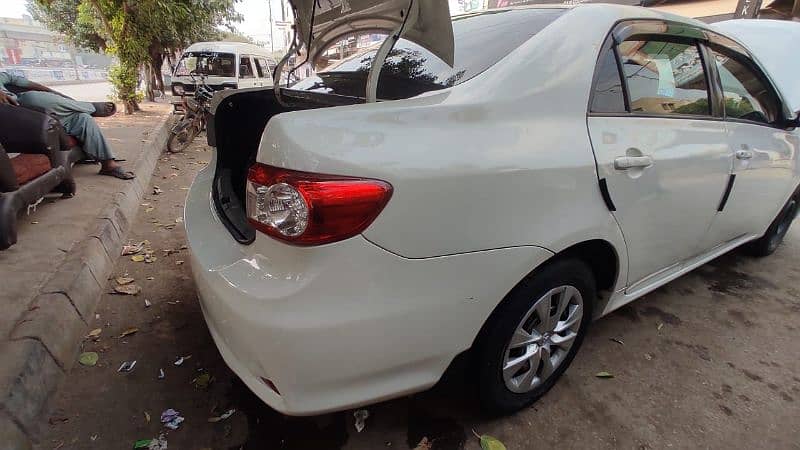 Toyota Corolla XLI 2011 6