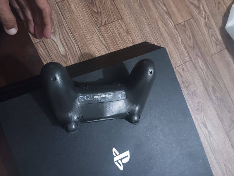 PS4 Pro in excellent condition 1