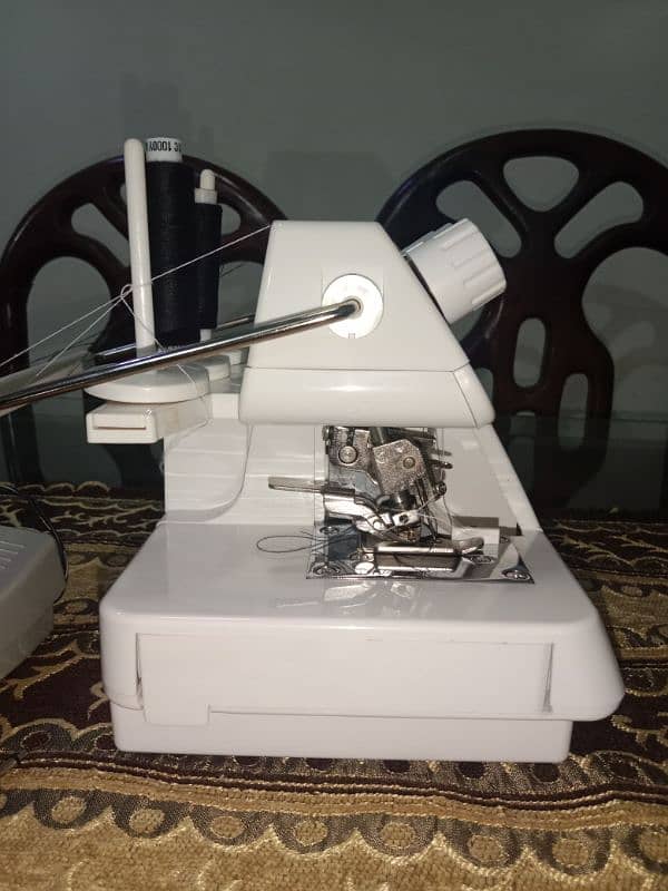 Sew Land Overlock Machine 2