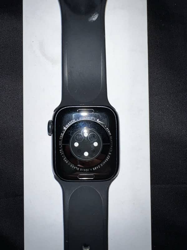 Apple Watch Nike Series 7 GPS + Cellular 41mm Midnight Aluminium 5