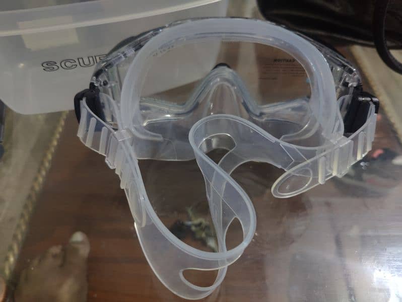 scubapro crystal vu mask for san diego divers 2