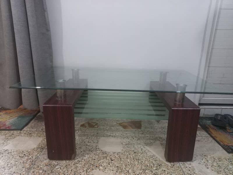 Table for sale. 4