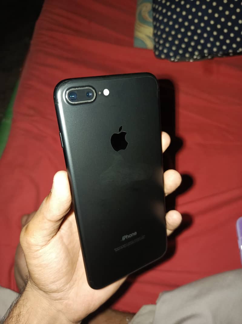 I phone 7 plus PTA approved 128 gb 3