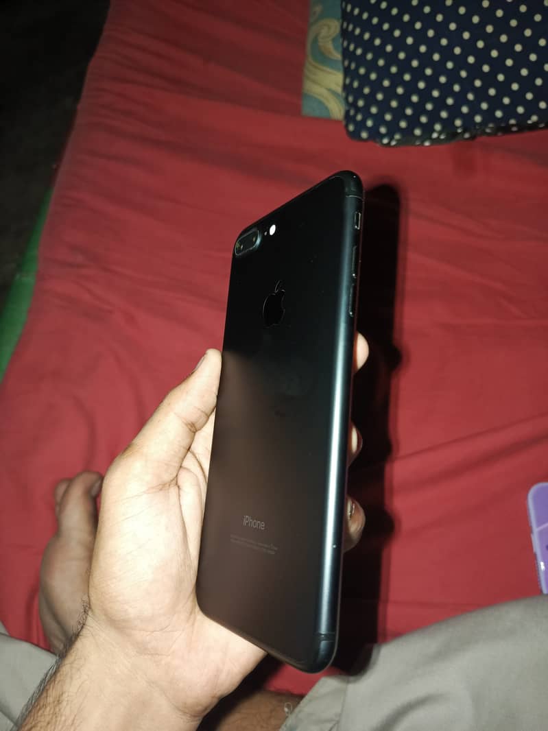 I phone 7 plus PTA approved 128 gb 4