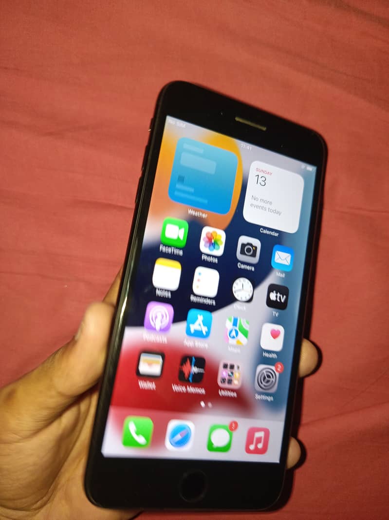 I phone 7 plus PTA approved 128 gb 5